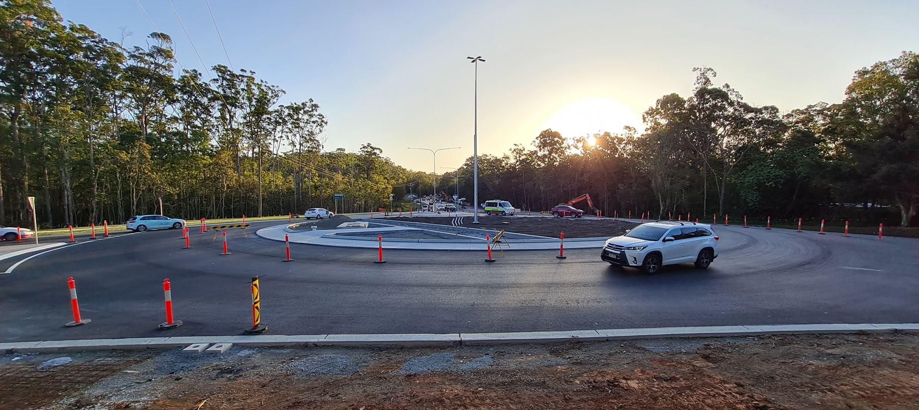 new Tewantin roundabout opens